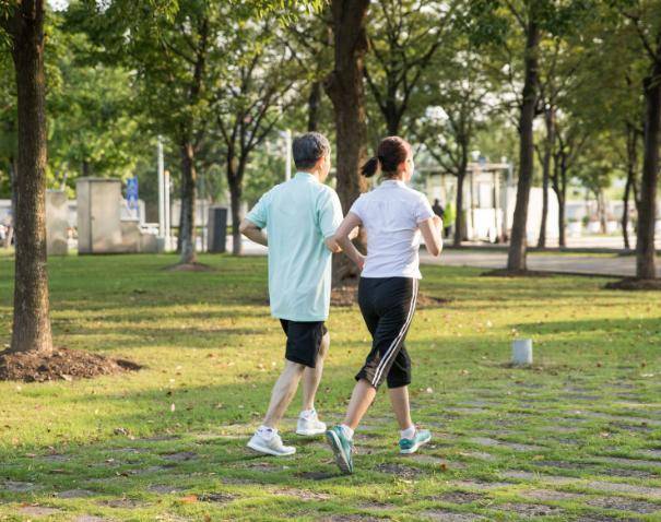 脂肪肝最怕1種運動！每天3分鐘「脂肪消的快」勝過走路3千米　堅持下去「改善血液循環」還防心梗