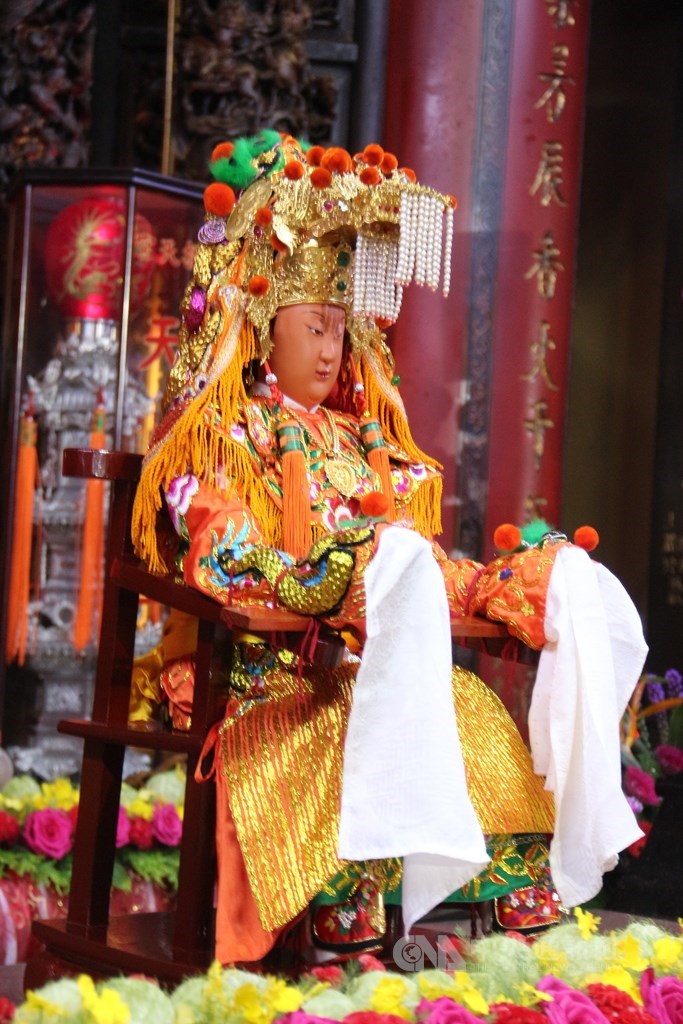 60萬人見證神蹟！白沙屯媽祖「突然說話」影片曝光　信眾一聽感動哭：「慈悲的聲音...」