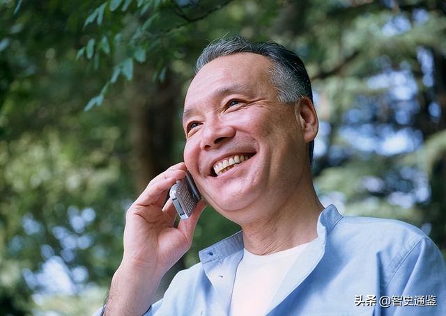 我們班感情好！今年同學聚會「班長說以後改成AA制」　每人要出1200元「沒多久我再打開群組」無言了