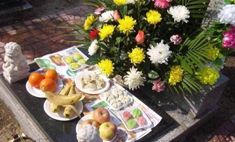  清明節祭祖！攜帶水果有講究，牢記「5帶5不帶」：尊重傳統別搞錯 