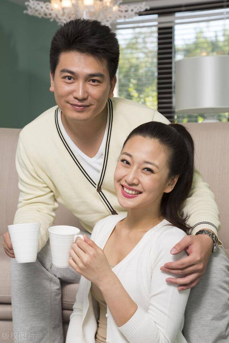 婆婆生日當天「我不想做飯」假裝在公司加班　7點才偷偷回家「打開門卻愣在原地」
