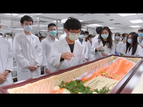 遵從大哥遺願！過世當天送醫學院「當大體老師」　大姊卻遭附身「不斷喊好冷」：快去求地藏王菩薩