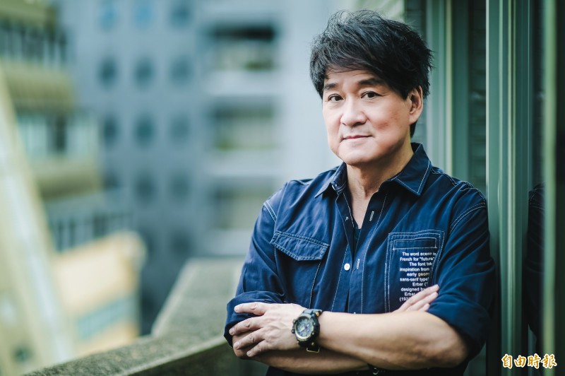 60歲大咖離世！張清芳、黃韻玲「陽明山送最後一程」　「雨中告別摯友」畫面曝光