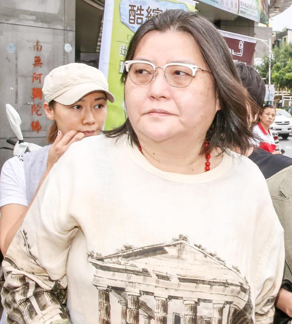 演藝大咖過世！留遺產「邱瓈寬分得1.3億」　家人怒批「半毛都拿不到」判決逆轉