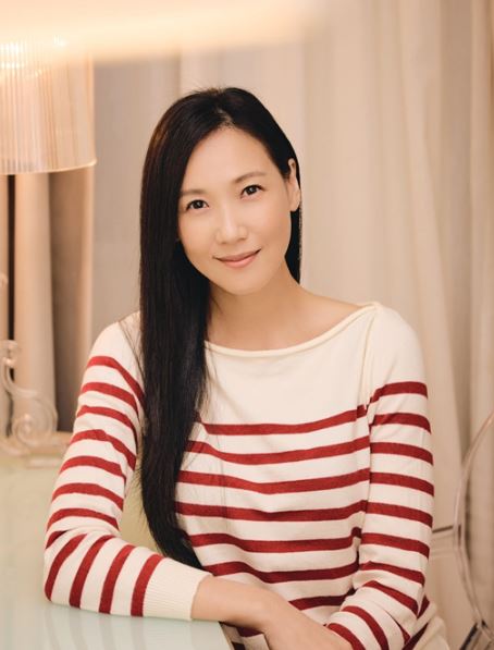 凍卵10年到期！48歲女星「認放棄求子」曝喜訊　「穩交混血男3年」：請拭目以待