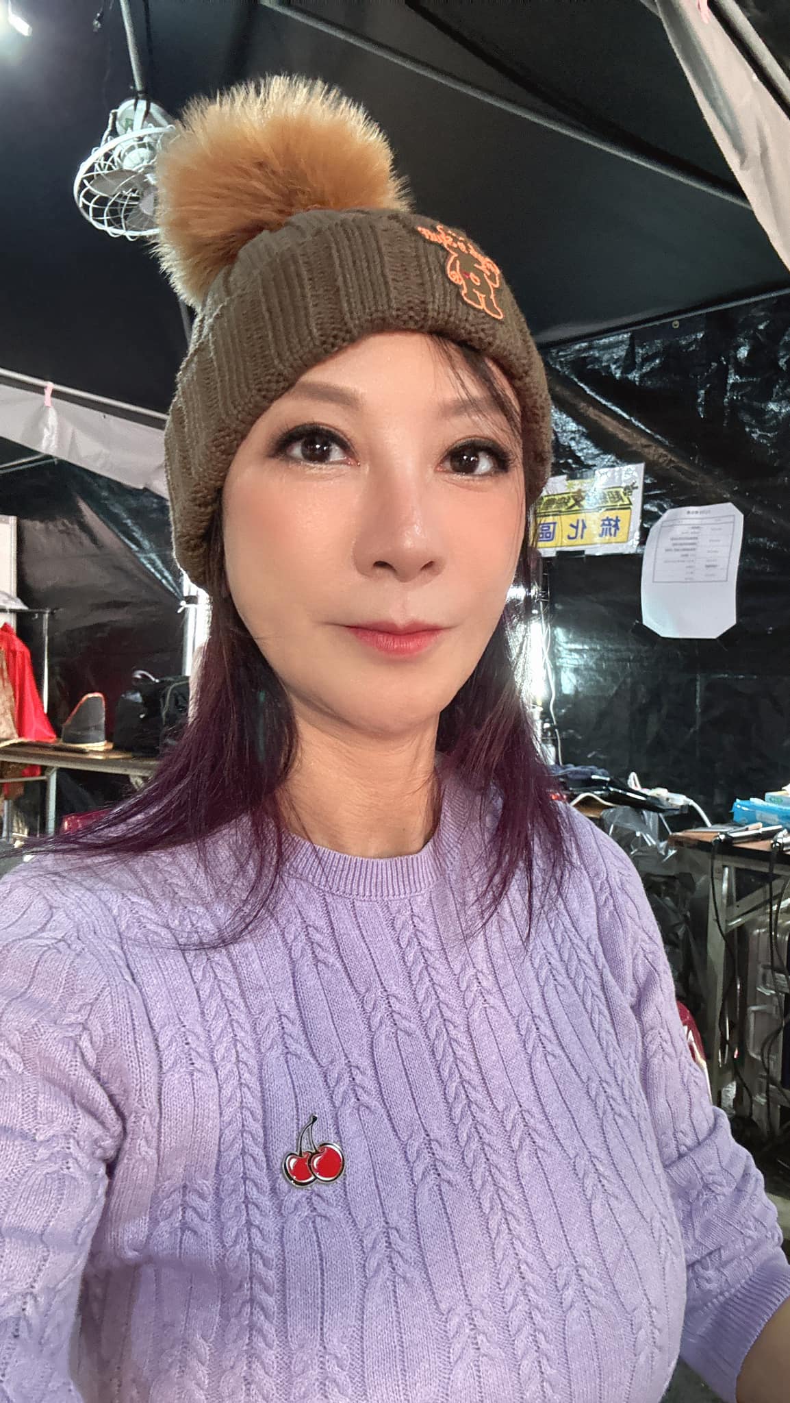 爸爸是阿西！女星淚憶「媽媽撿市場剩菜」餵全家　她16歲拼命賺錢「砸9千萬買孝親房」