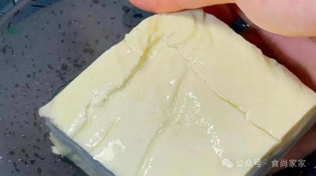 買豆腐時「看見這4種」免費也別要！ 市場老闆透露「從不給家裡人吃」...
