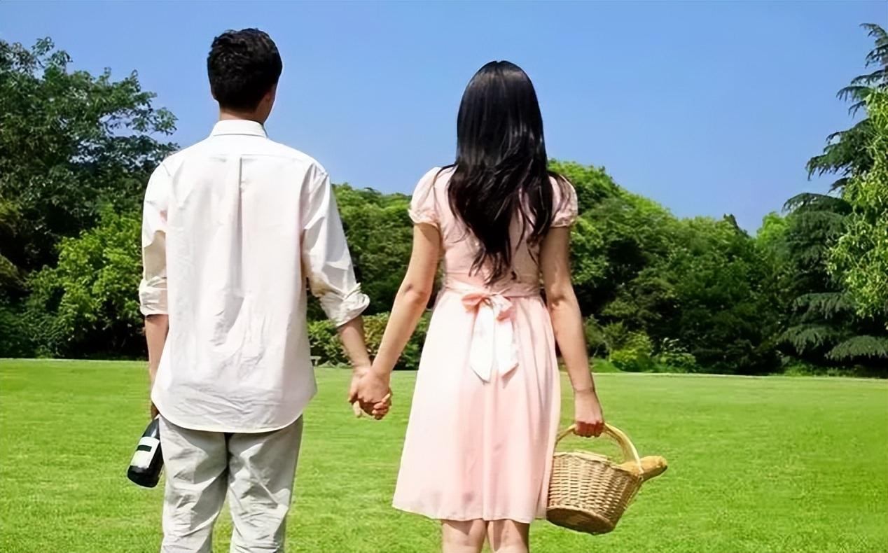 才大學畢業！母親逼我娶「大3歲鄰居姐姐」　如今6年過去「我淚謝媽媽」...
