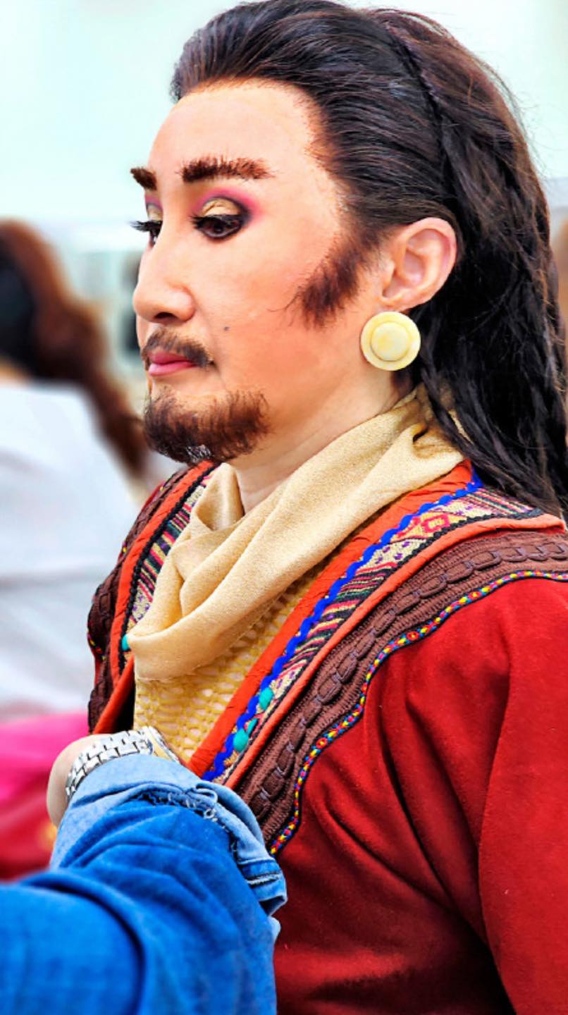 被封人間國寶！歌仔戲女星「罕露面大秀技藝」英姿颯爽　「一開口驚豔全場」白冰冰感動發聲