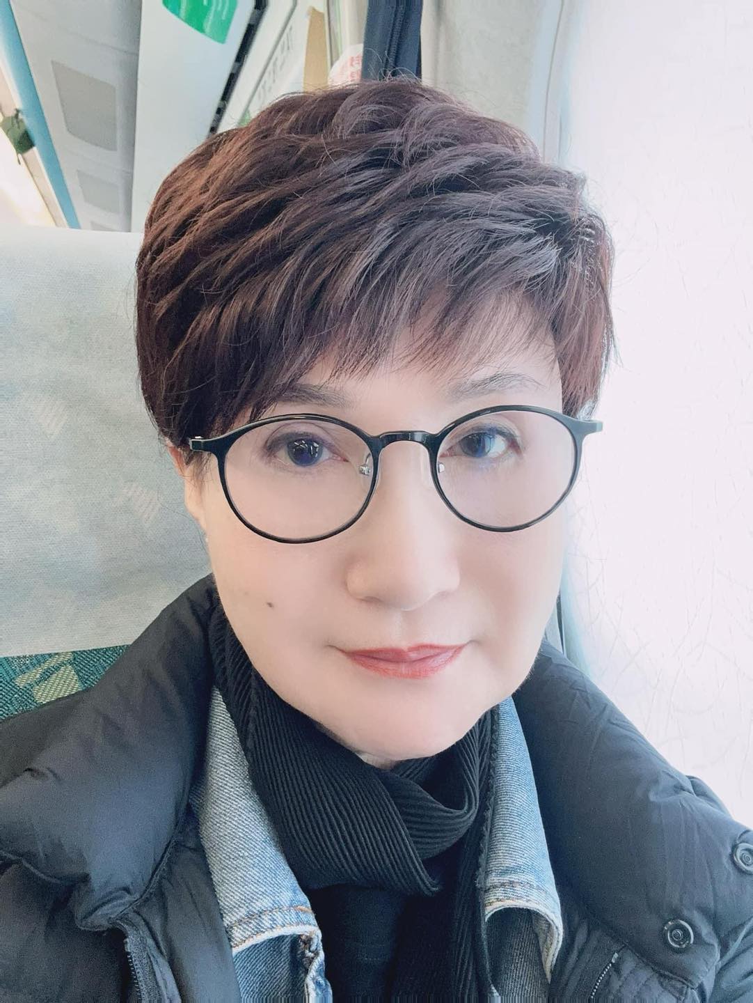 被封人間國寶！歌仔戲女星「罕露面大秀技藝」英姿颯爽　「一開口驚豔全場」白冰冰感動發聲
