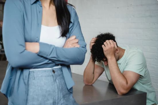 結婚14年！人妻開心分享「維持婚姻5大秘訣」　網友一看卻勸「那麽累還是離婚吧」...