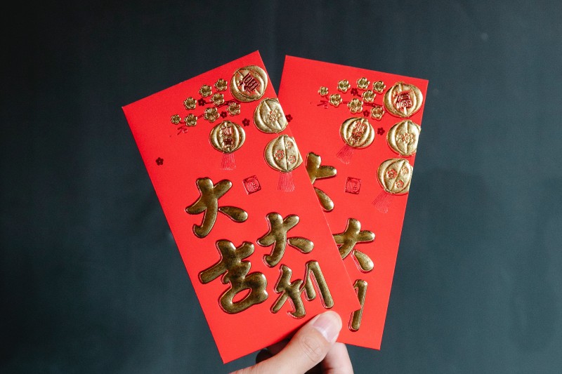 母親節收10萬紅包！婆婆狂暗示「別人家媳婦好孝順」　她不忍反擊「點2關鍵」打趴婆婆嘴臉
