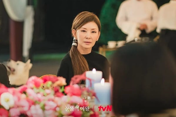我只生一個兒子！兒子五一結婚「親戚匯3萬6紅包給我」　我遲遲不敢收「因為他家有3個兒子」：被算計了