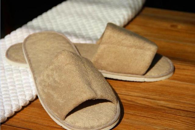 入住飯店時！千萬別忘記「3帶走3不碰」守則：記起來才不吃虧