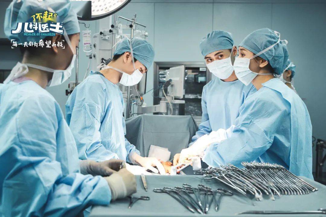 50歲保姆伺候30歲小伙！深夜撞見「他痛苦哀號」　我甘願照顧他一輩子