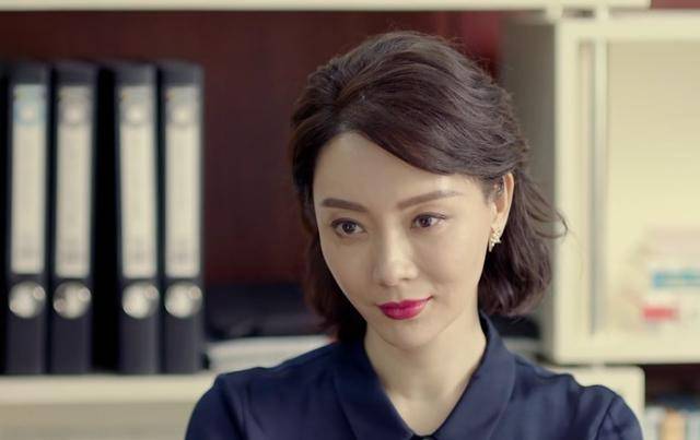 老婆去世！對面女鄰居「突按門鈴」提了1要求　我緩緩答應「一股暖流竄進」感謝她到來