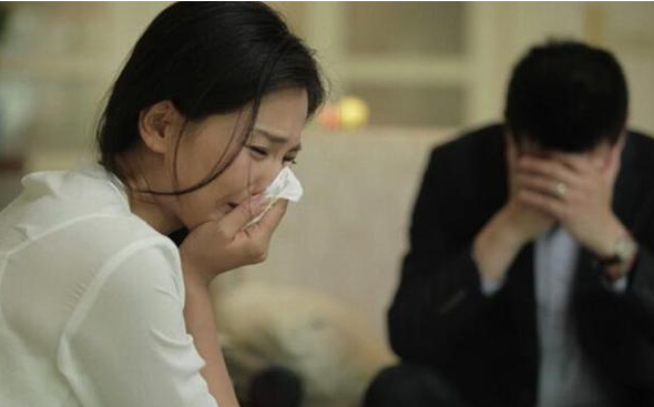 離婚後住娘家！被大哥說「蹭吃蹭喝」爸媽一聲不吭　心寒抱孩子離開「第2天卻收到1條信息」看完後刪掉了