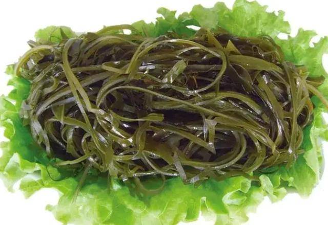 芹菜並非結節加速劑！醫生提醒：不想結節癌變，少碰4物　尤其女生少喝1飲品