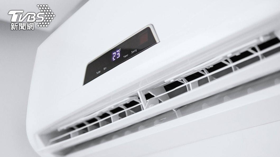 室內飆32度「省電男堅持不吹冷氣」！一收電費帳單傻眼了「網揪事有蹊蹺」...