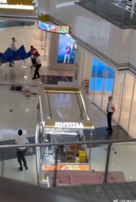 百貨傳墜樓!女子「身穿紅衣跳6樓亡」 生前「千字遺書」怒控:化成厲鬼報仇