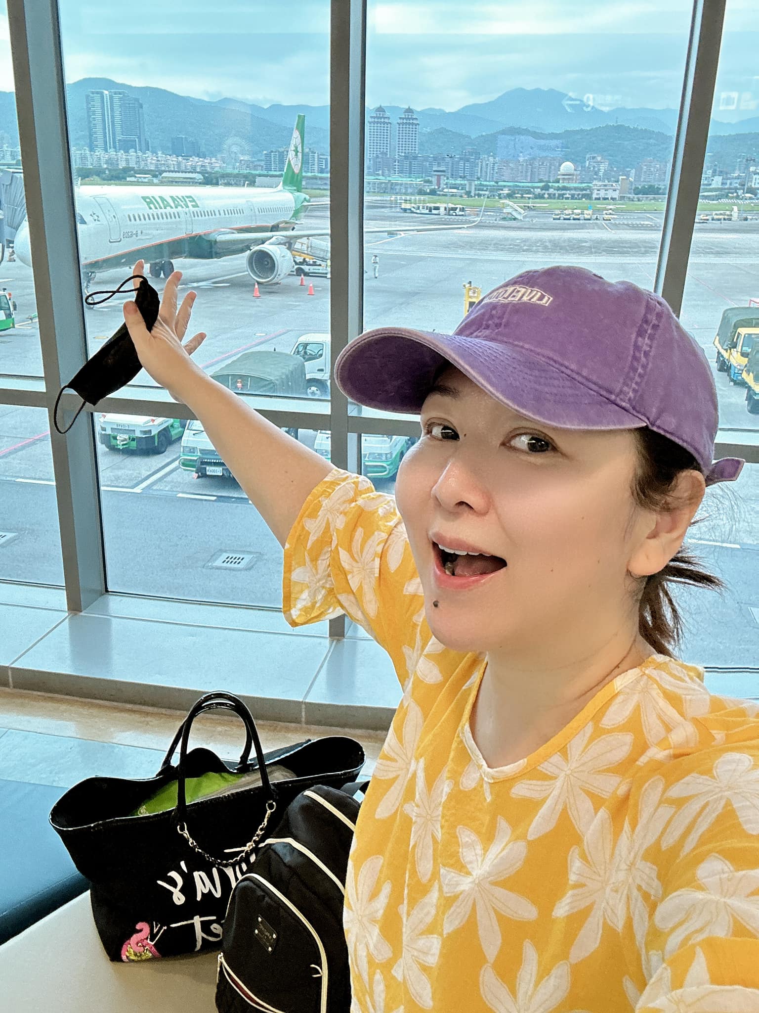 認了欠百萬債!張秀卿淚曝「吃水溝裡的口香糖」 艱苦度日「謝綜藝大姐相救」:沒她就沒有我