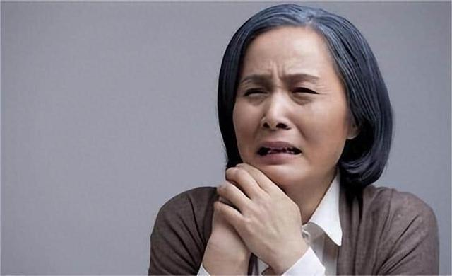 住鄉下大半輩子！老伴走後「兒子把我接進城市裡一起住」　睡前「孫子一個天真問題」我趁夜偷偷回老家