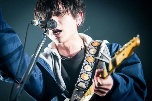 演唱會全取消！樂團主唱「驚傳猝逝」得年25歲　團員思念淚喊「別再搞靈異現象了」
