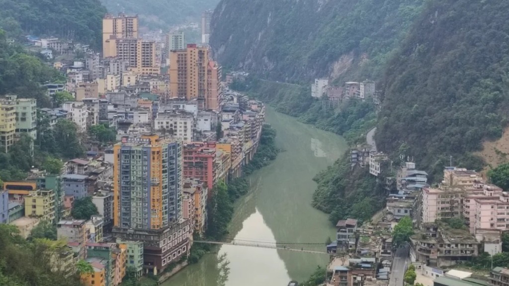 國中爆命案!他遭同學「拿刀砍中」送醫喪命 家屬震怒「隔天才知道死訊」驚人內幕曝光