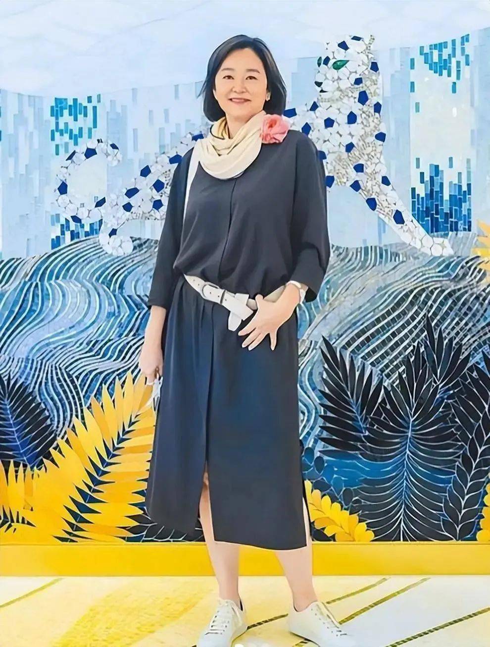 「路人拍到林青霞」跟農家奶奶無異！皺紋橫生「打扮普通老氣」卻越看越舒服
