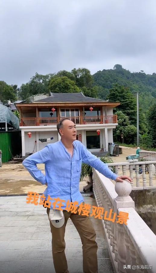 回農村養老！資深男星「自蓋2層樓小別墅」背山面水　坐擁大露台「一往前望去」美到驚呆