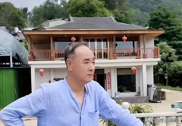 回農村養老！資深男星「自蓋2層樓小別墅」背山面水　坐擁大露台「一往前望去」美到驚呆