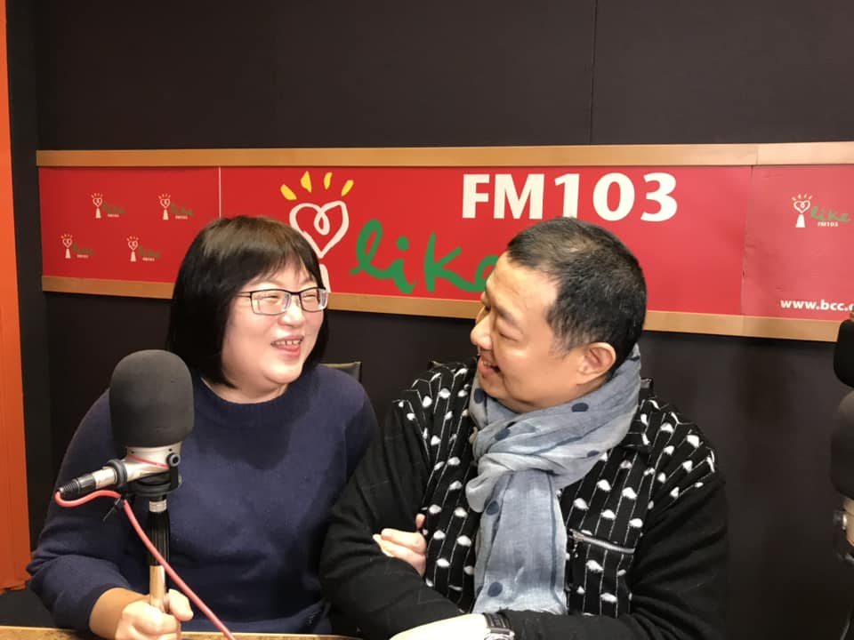 知名模範夫妻！大咖名廚「驚傳驟逝」享壽66歲　主持人妻子「悲痛證實噩耗」：他還是丟下我走了