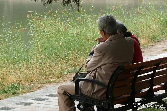 我是頂客族！42歲時「卻被診斷出肺癌」只剩半年　親弟一家連夜趕來「我姐財產都歸我」我老公傻了