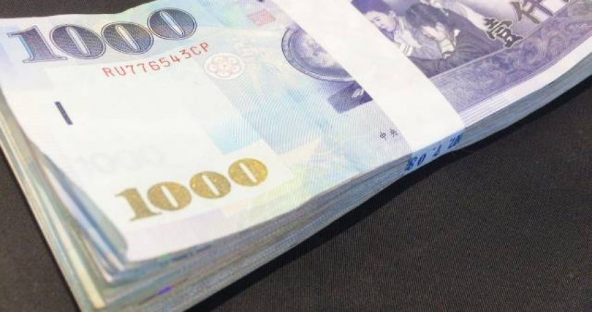 姊姊退休金1萬4！總向月收4千的我借錢　媽媽突住院「我著急打給她」聽完心一沉