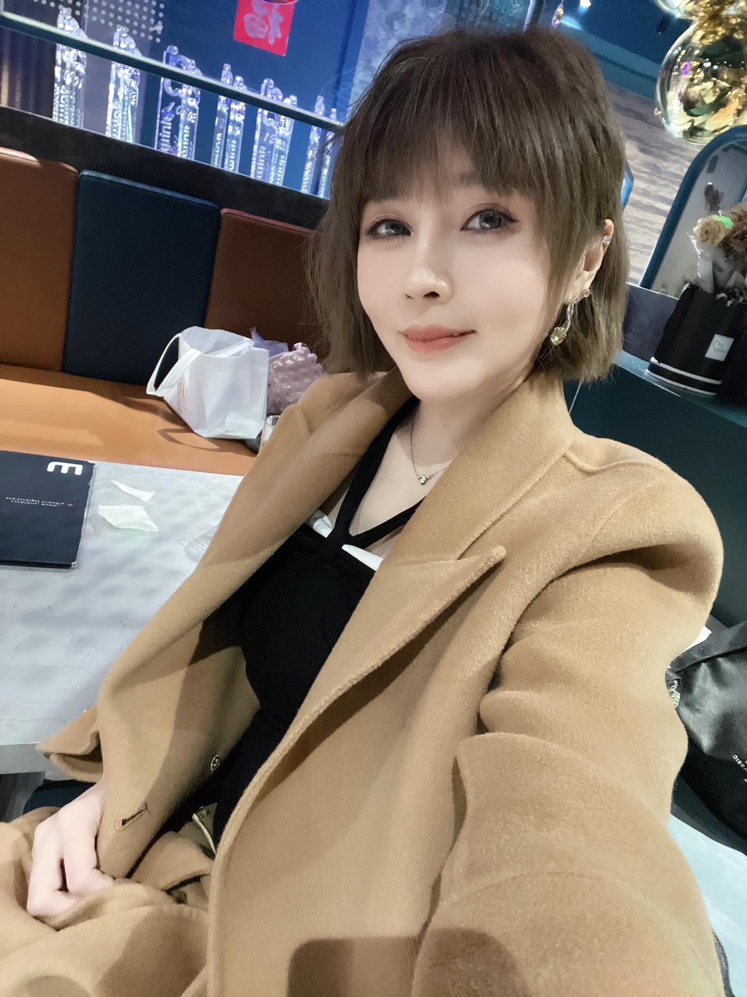 天人永隔！台語歌手「親姊颱風天被沖走」身亡　來不及道別「常入夢見她」