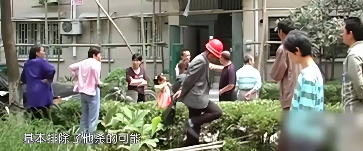 獨居老太太「猝亡家中2年」沒人發現... 化為白骨躺沙發「兒女卻漠不關心」