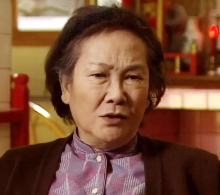 出演百部鬼片！被稱鬼后「因一事無人敢追」　「一生未婚育」90歲近況曝光