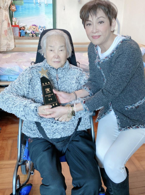 出演百部鬼片！被稱鬼后「因一事無人敢追」　「一生未婚育」90歲近況曝光