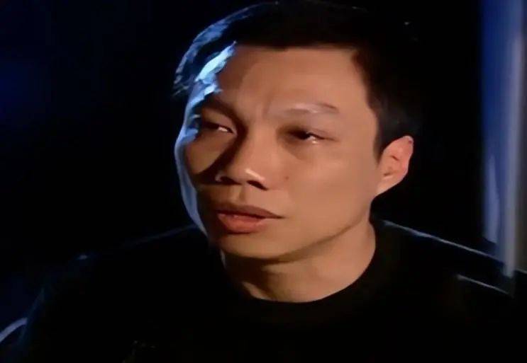 妻子昏迷腦死！丈夫不忍「悲痛拔氧氣管」　女同事一通電話「竟讓他鋃鐺入獄」...