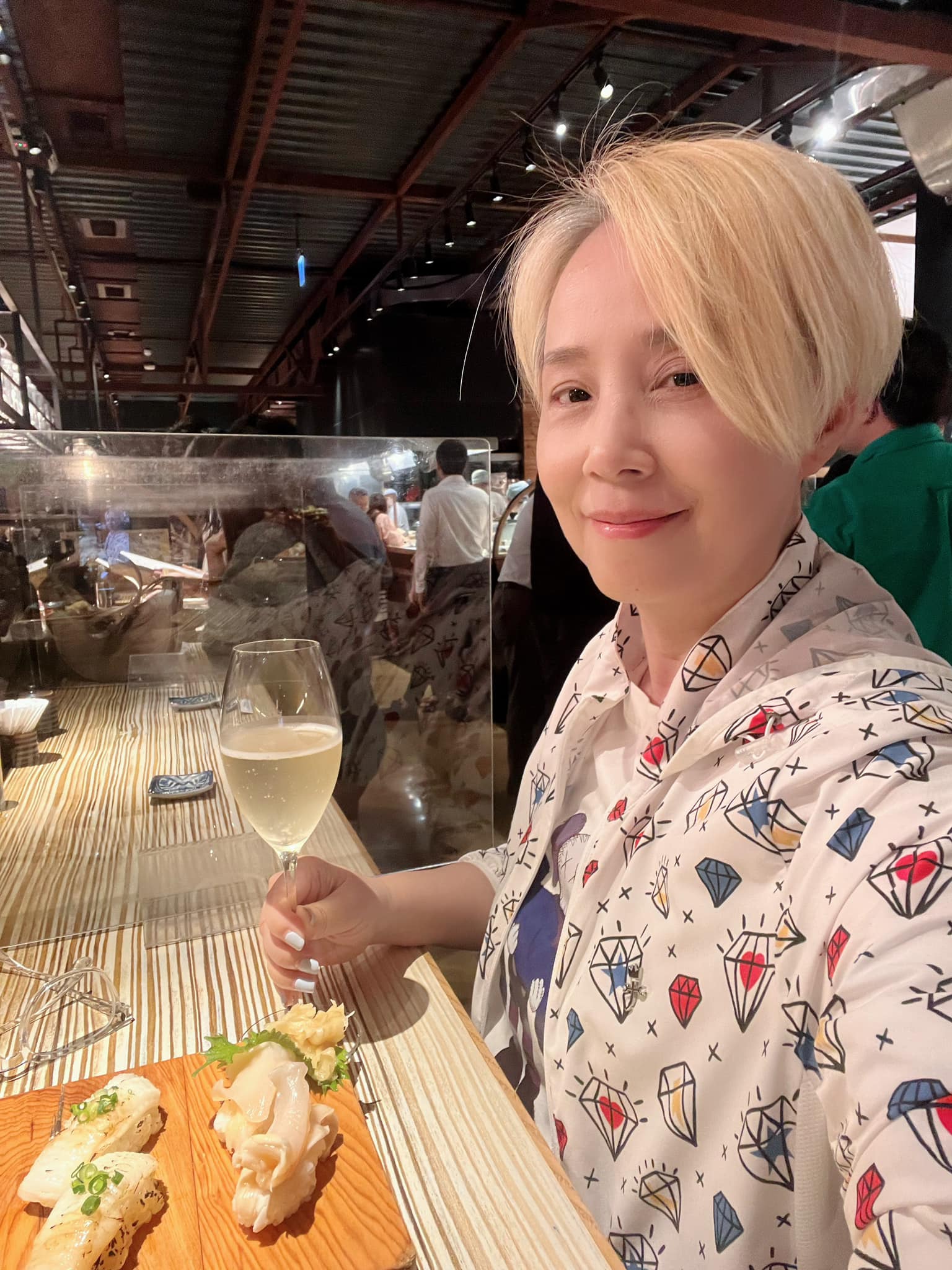 走不出喪母之痛!李明依淚崩「媽媽原本非常健康」 質疑因做一事「入院21天驟逝」哭了:猝不及防