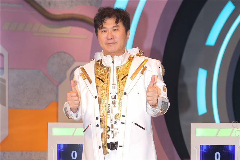 胡瓜才槓上民視！白冰冰入主「無預警淚灑攝影棚」　來賓連忙安慰「背後原因曝光」