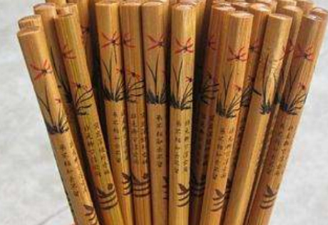 家裡千萬別用「這3種碗筷」了!財神見了不進門,再有錢也窮三代