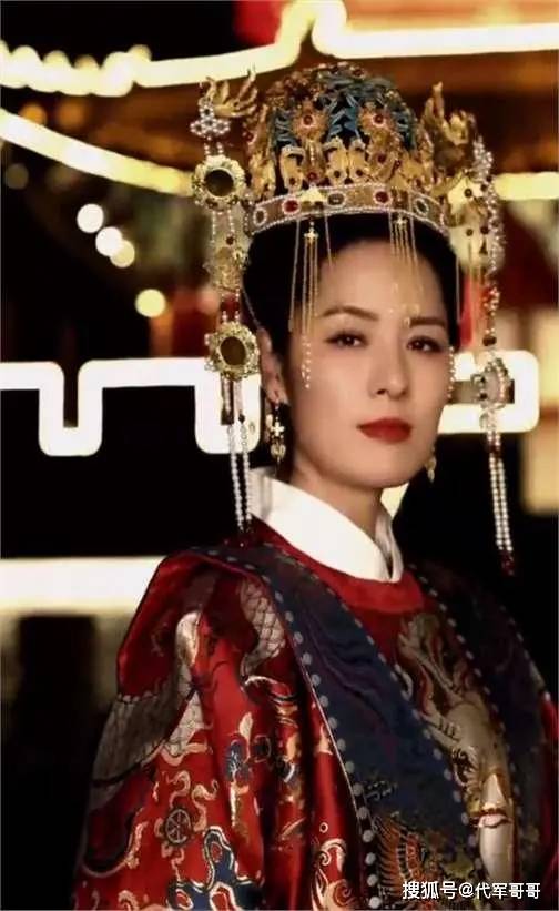 離婚現世報！前夫得了腦瘤「小三摔成癱瘓」　第一名模「寧當單親媽」如今身價飆10億...