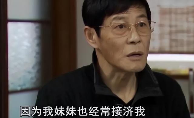 家有七手足！我被關10年「只有妹妹」來探望送暖，出去後撇一眼父親「我反手將她送入獄」