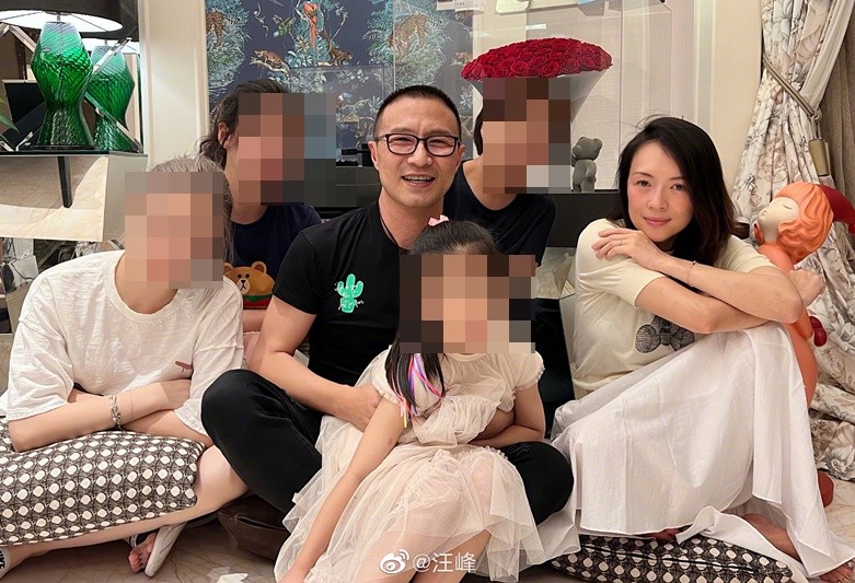 被歌王拋棄！27歲女歌手「穿紅衣輕生」結束一生　墓志銘成為一生的痛