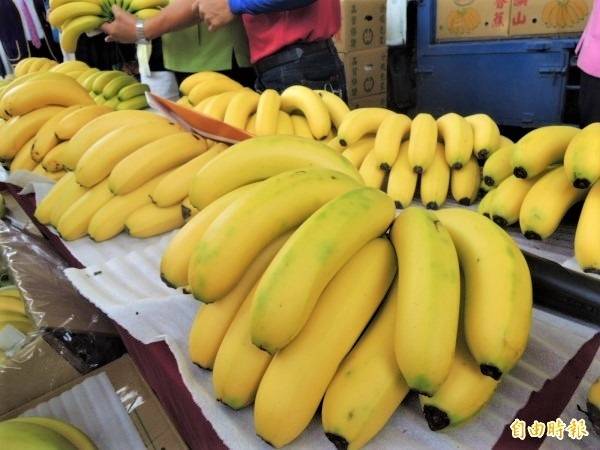 夏天容易冒斑點！達人傳授5步驟「香蕉保鮮1個月」　「用一張包裹外皮」營養不流失