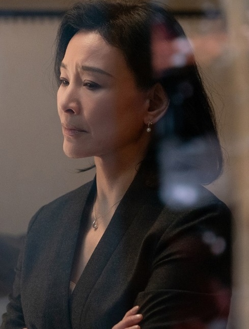 繼母結婚包10萬！無意撞見「她和新郎的對話」　我哭著離開婚禮現場…