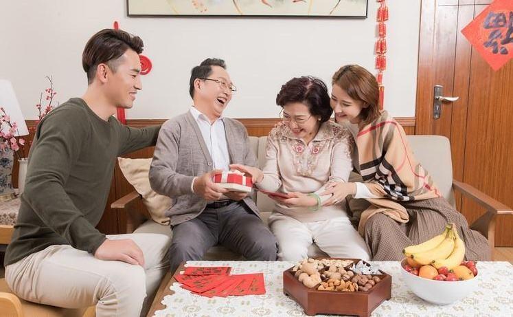 我與婆婆不和！她住院動手術「我也沒去探望」　她出院後「發來簡訊」讓我瞬間淚奔