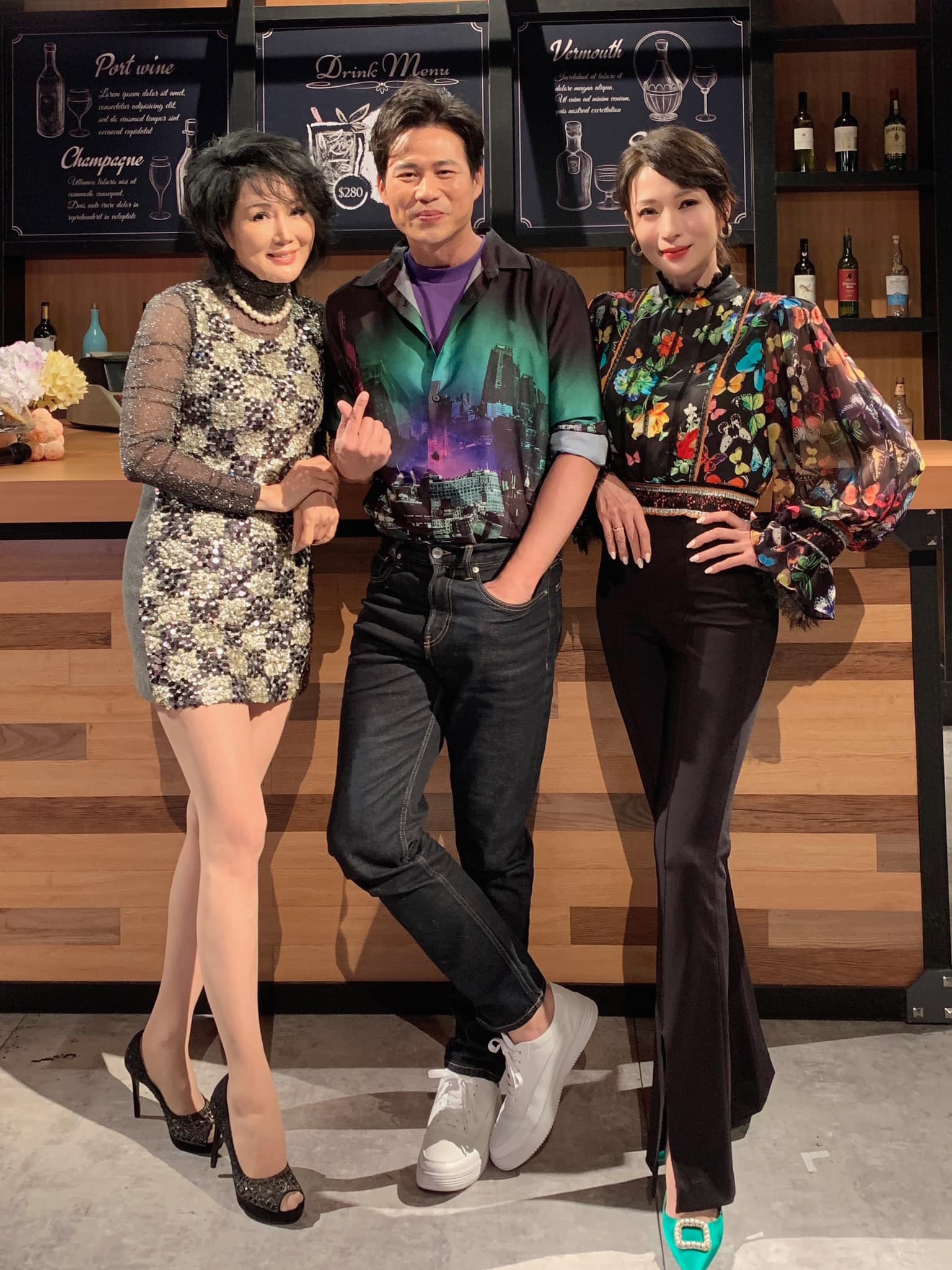 梅開三度！53歲女星嘆「付出一片真心」卻遭詐騙　「對方還欠5萬」：白做工1年