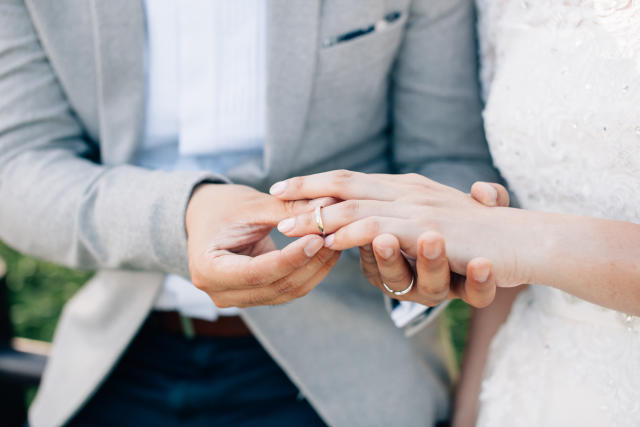 籌備婚事！準岳父「獅子大開口一要求」未婚妻力挺　他心寒：剛繳完頭期款
